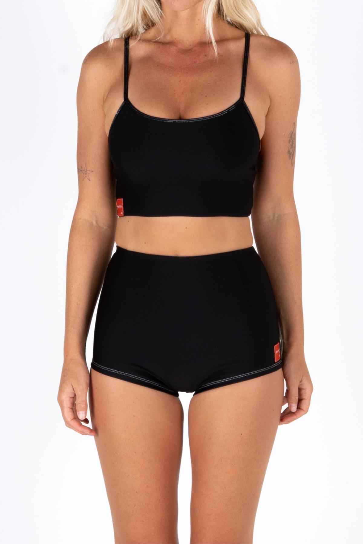 Confidence Shorts | Black