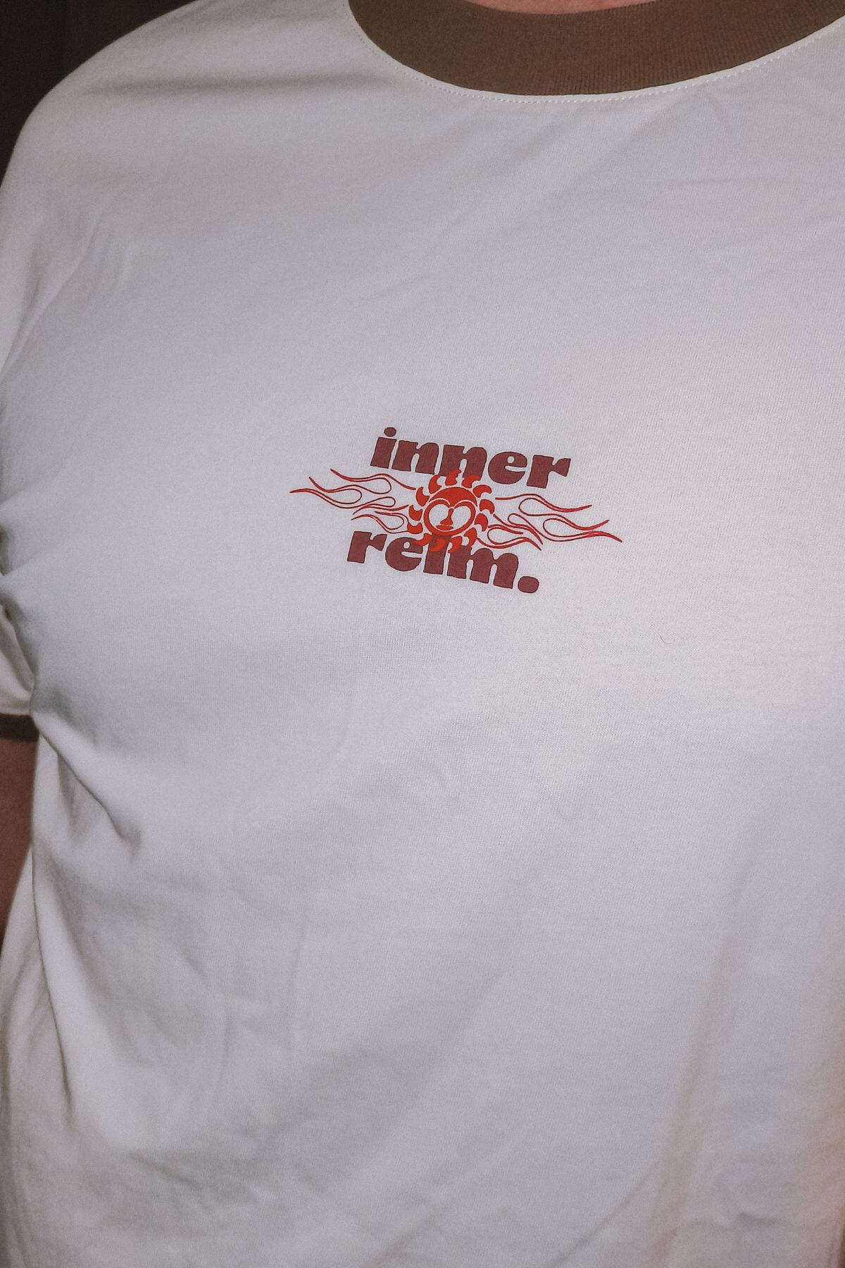 Fireplace Ringer Tee | Bone