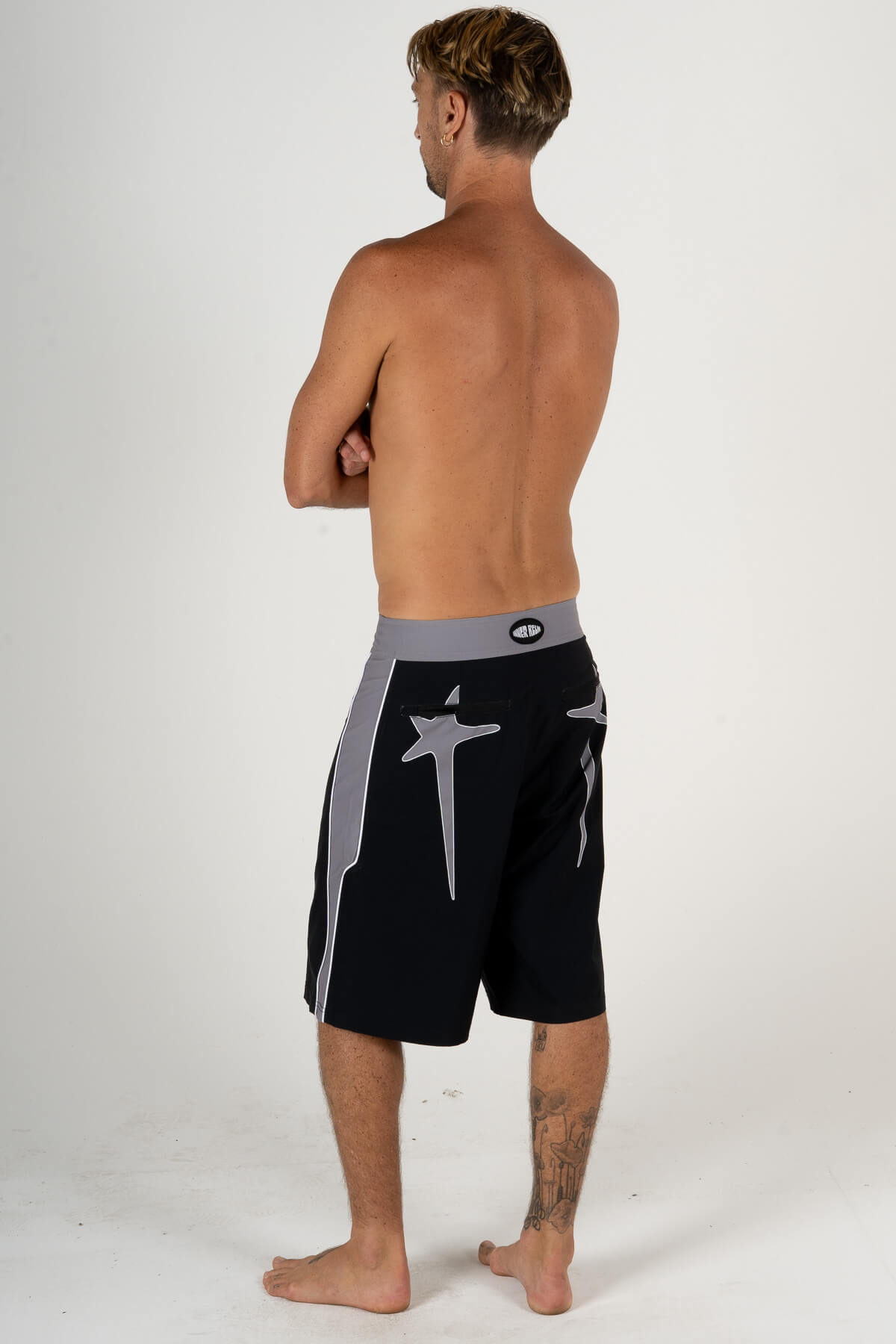 STARMELT TRUNKS | BLACK