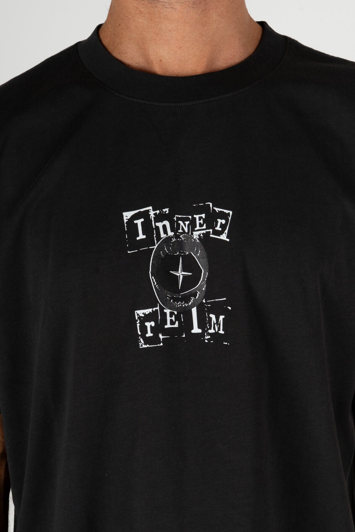BLACK STAMP TEE | WASHED BLACK