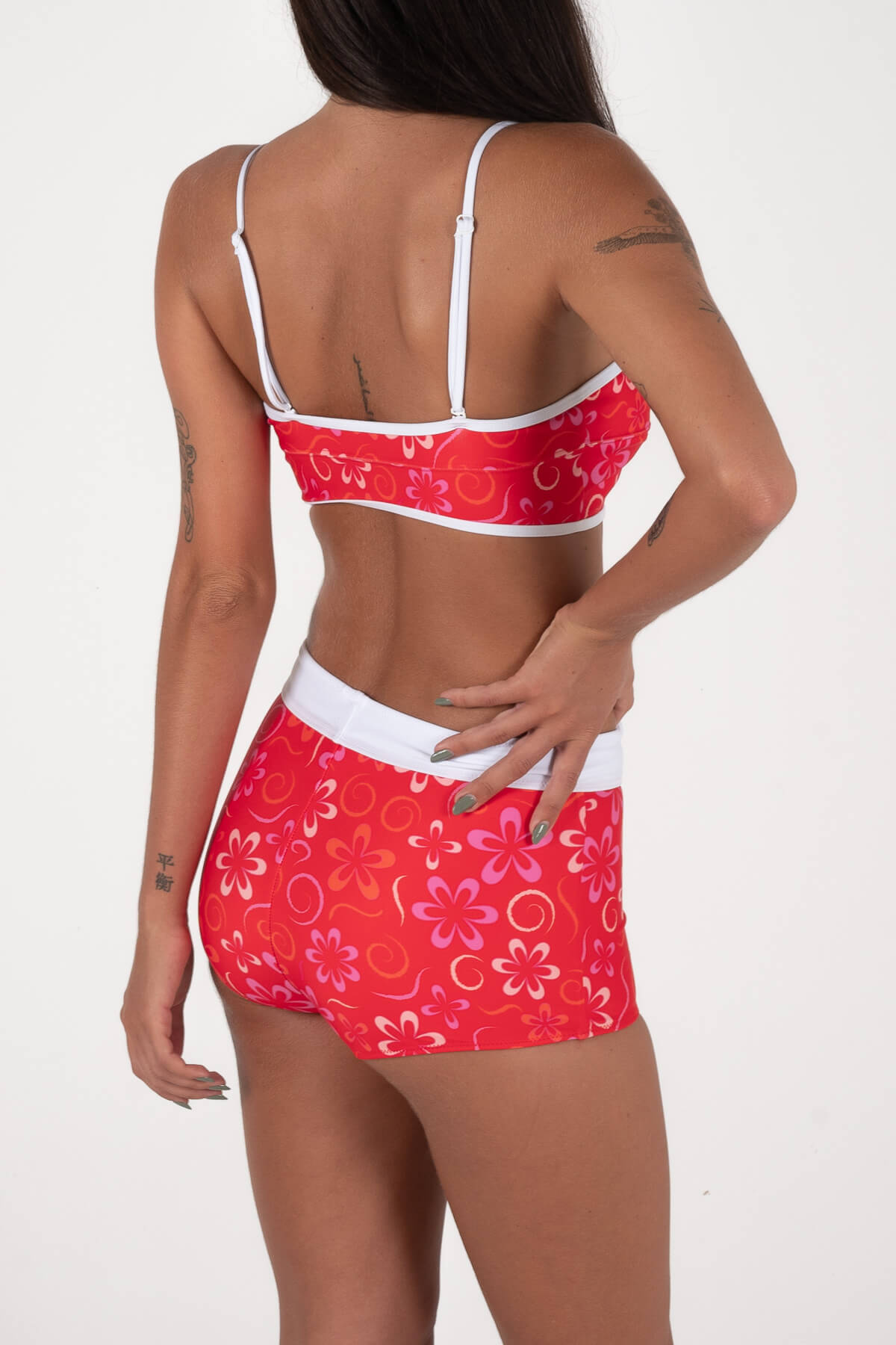 Gimme Top | Rosey