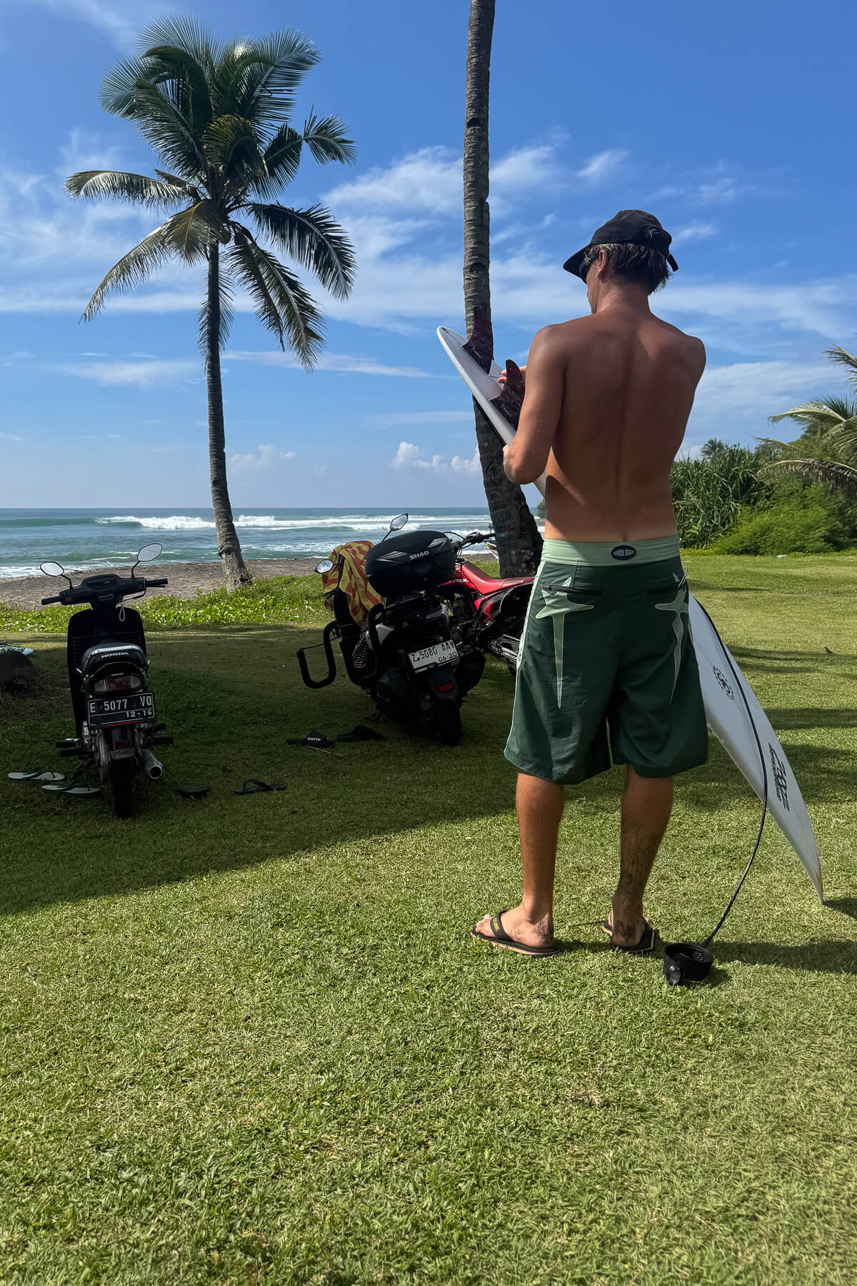 Inner Relm StarMelt Trunks Green in Green – Boardshorts, view 3