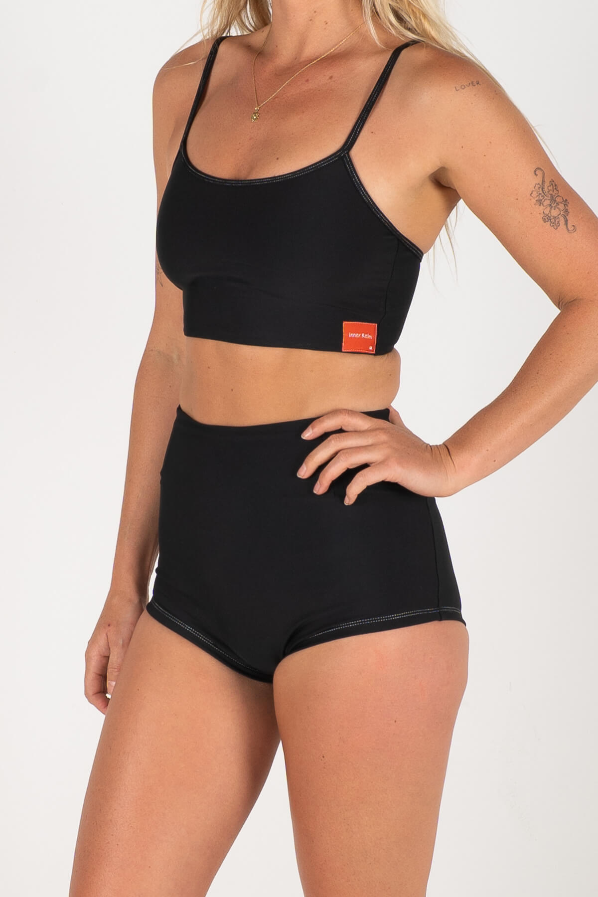 Confidence Top | Black