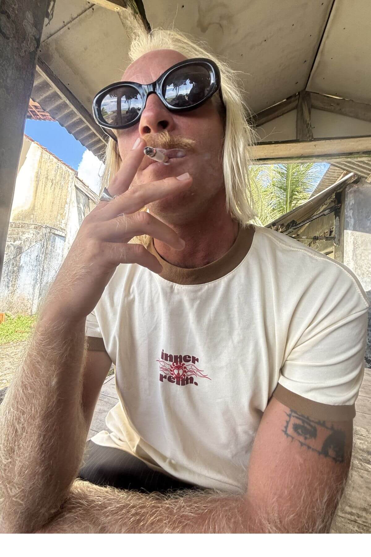 Fireplace Ringer Tee | Bone