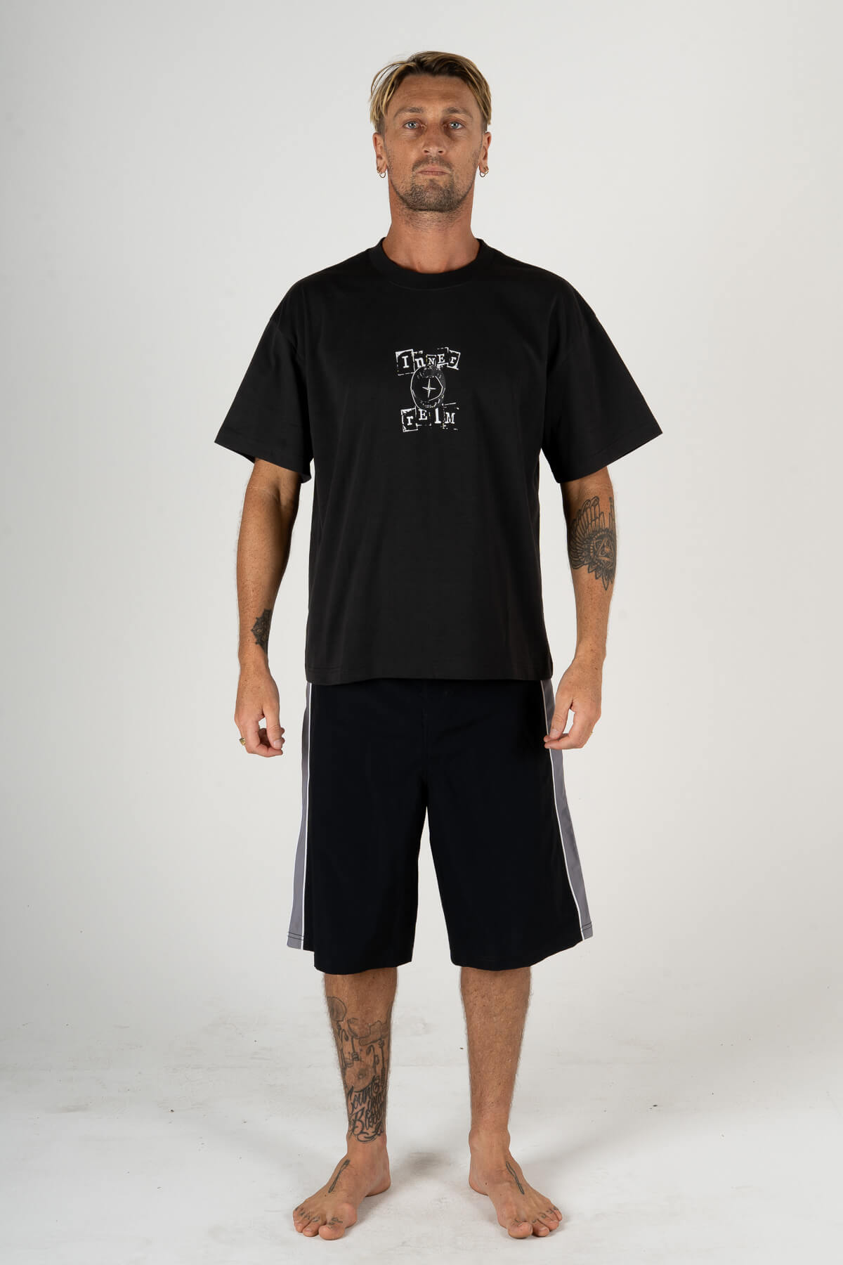 BLACK STAMP TEE | WASHED BLACK