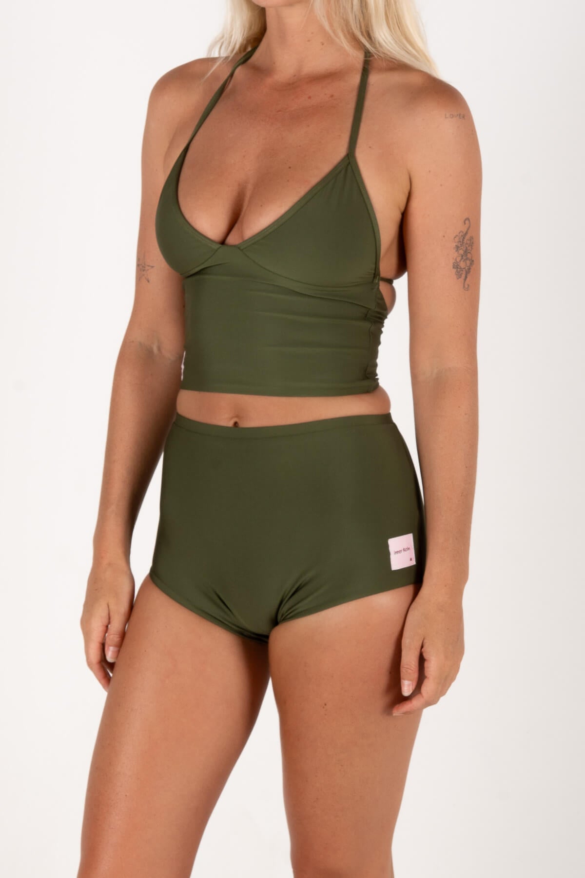 BACKBEACH SHORTS | OLIVE