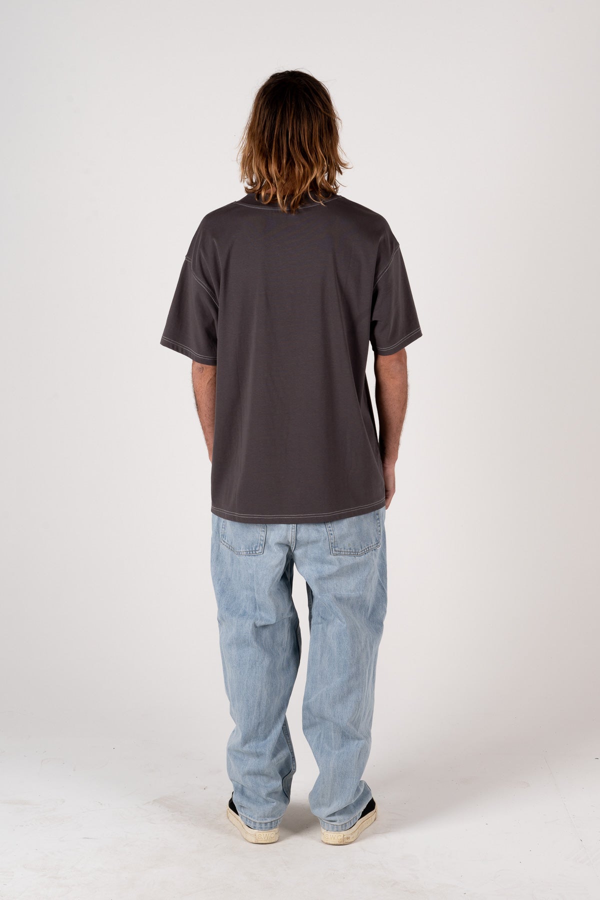 Sundrunk Tee - Dark Grey