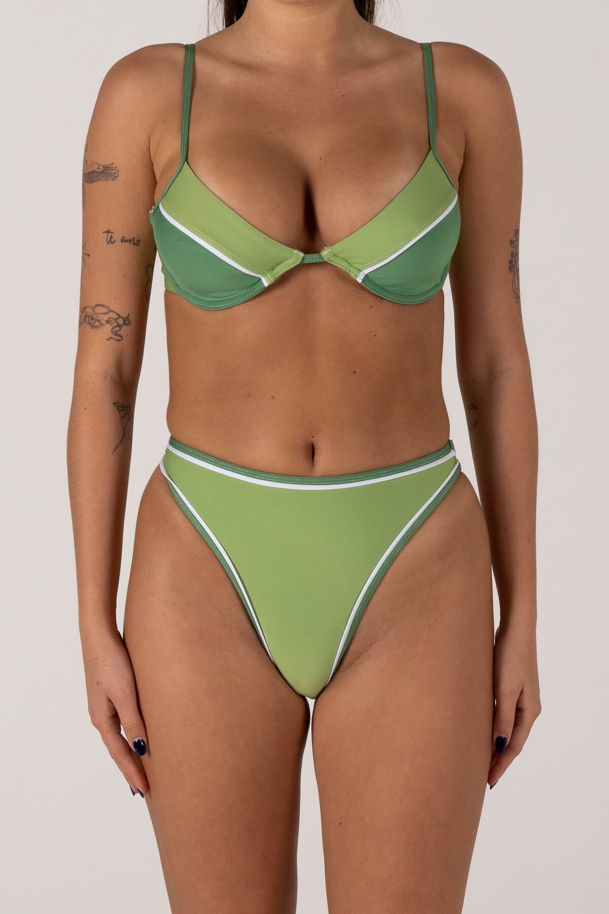 「かわいい～！」 Womens Relm Inner | Bikinis Surfing Swimwear, Sustainable 水着・ラッシュガード
