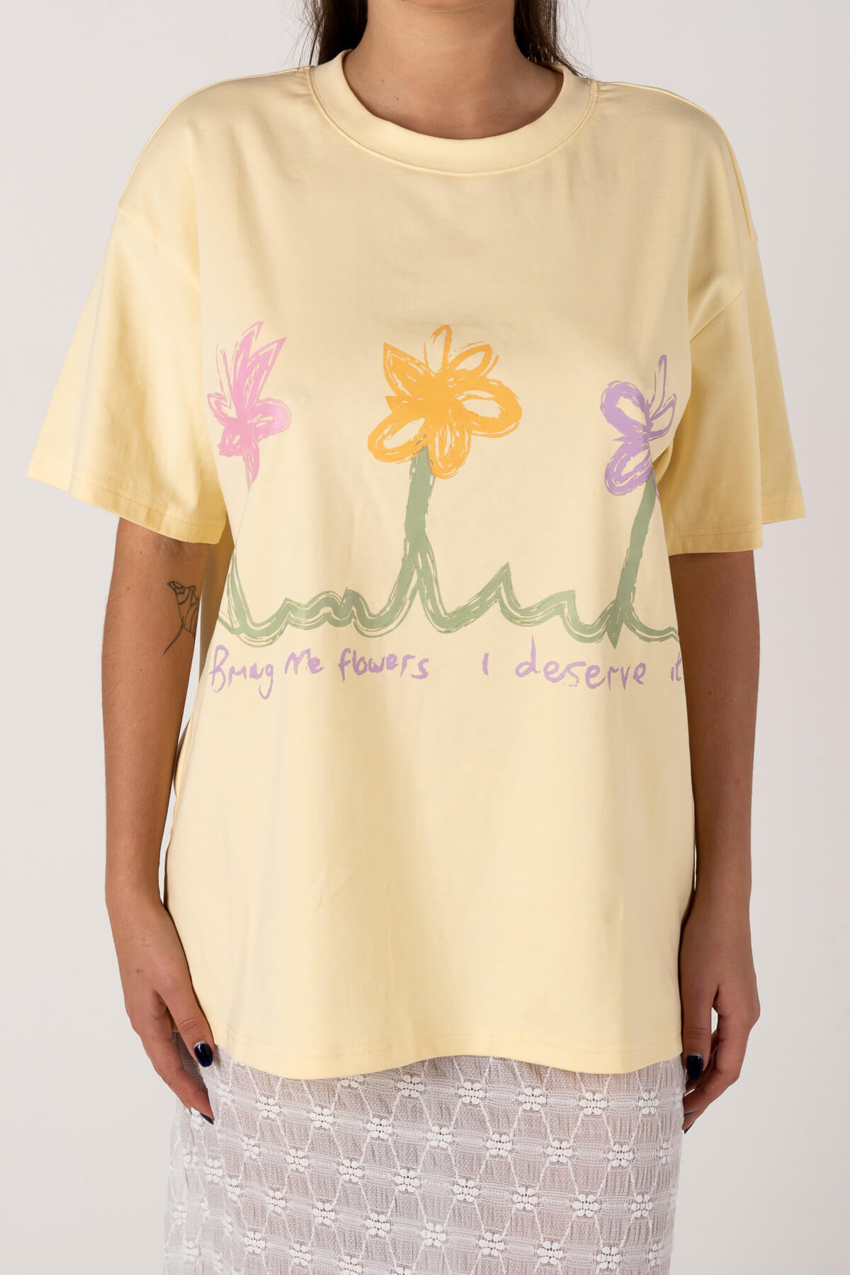 Bring Me Flowers Tee - Cream