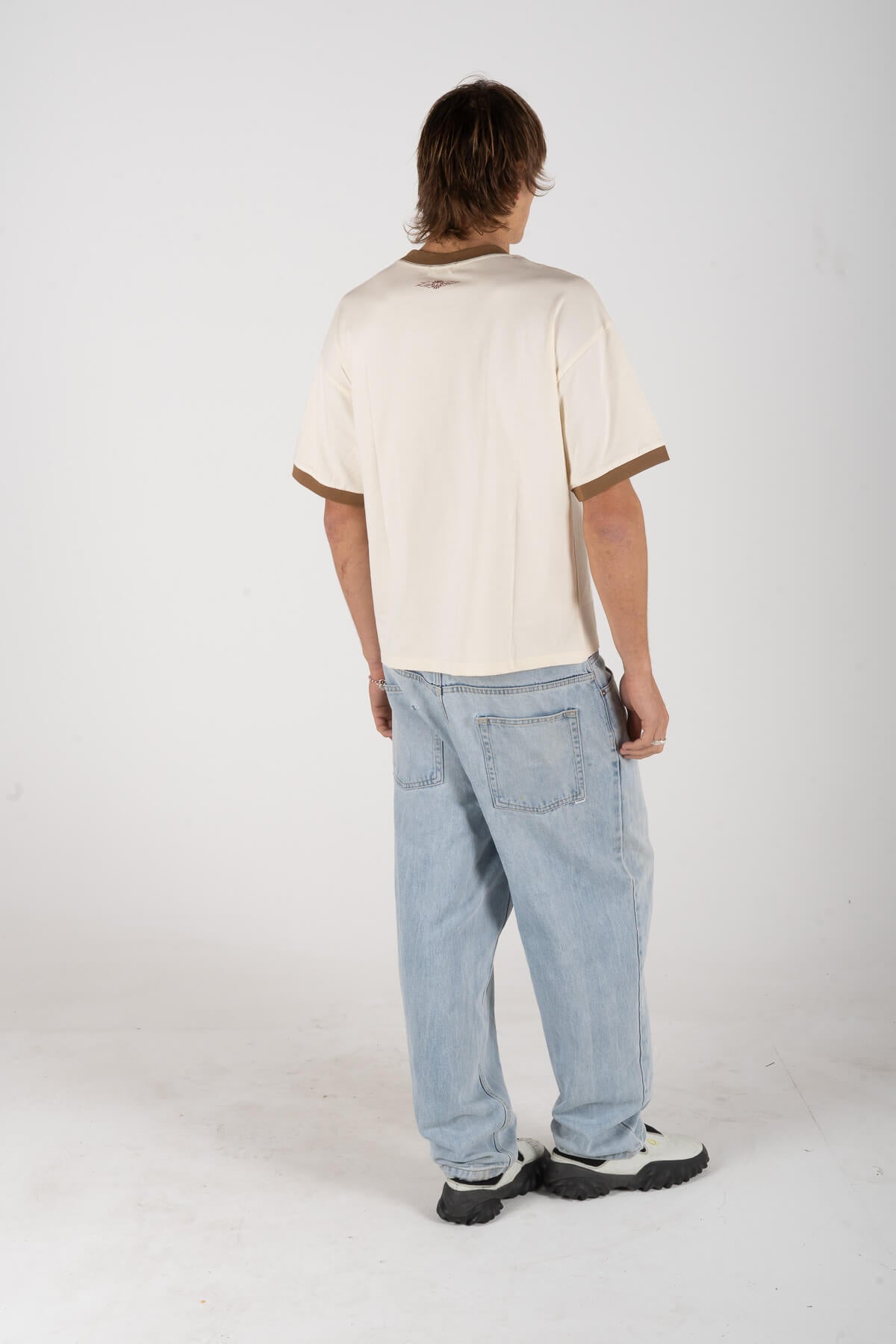 Fireplace Ringer Tee | Bone