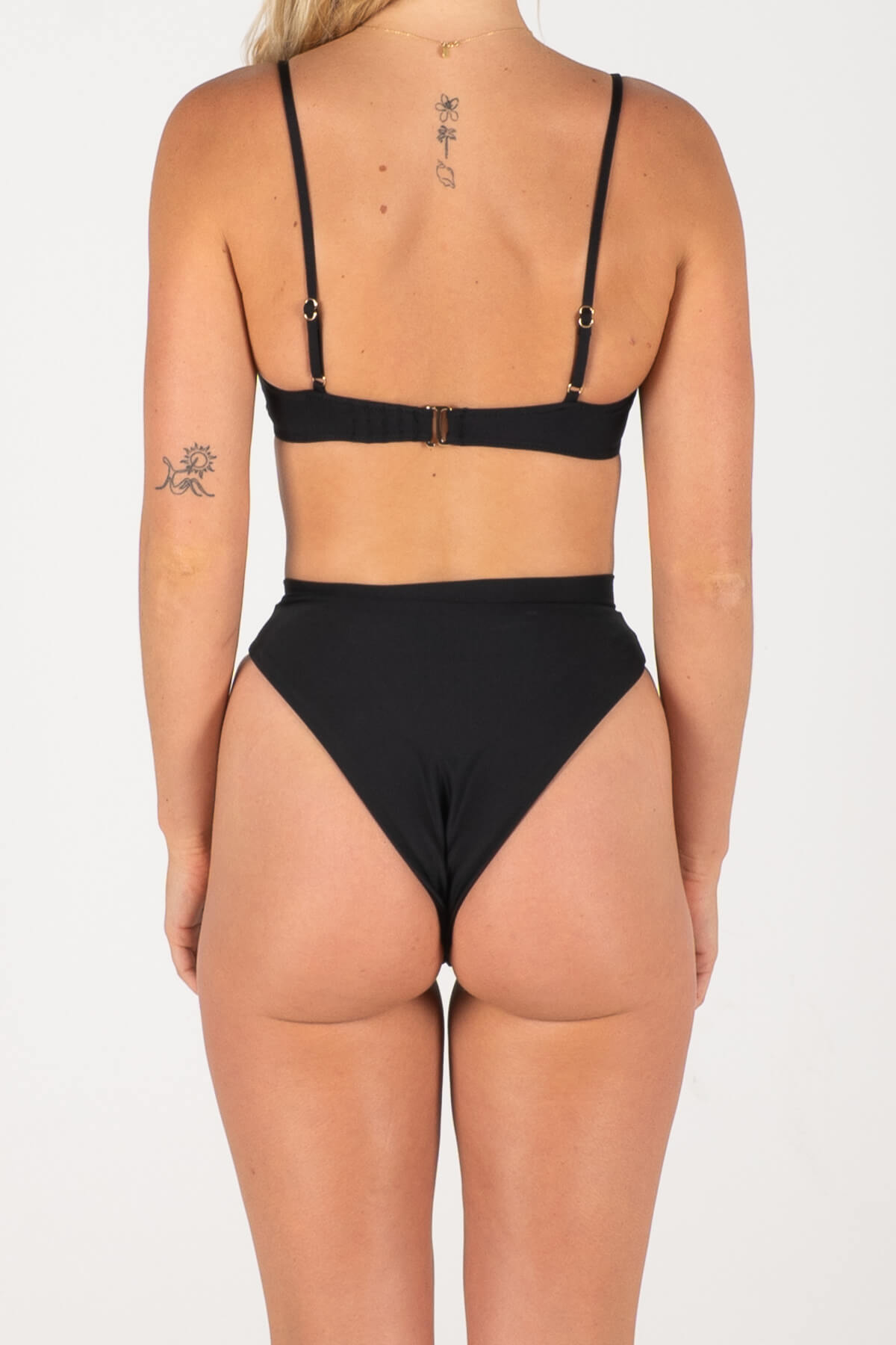 Chi Chi Bikini Bottoms | Black