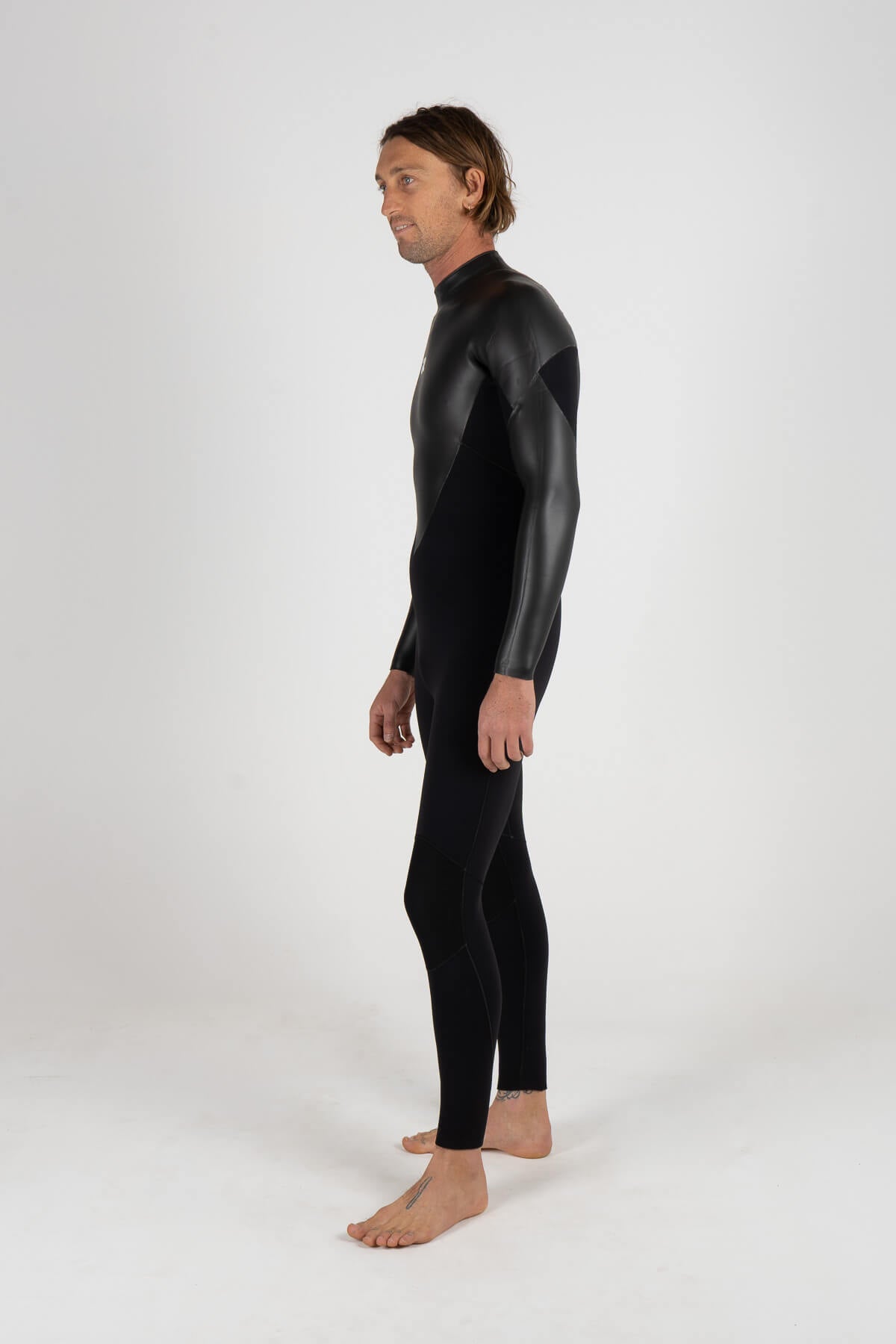 wetsuit, steamer, full suit, smoothskin, smoothie, 3/2, Inner Relm, surfing, back zip